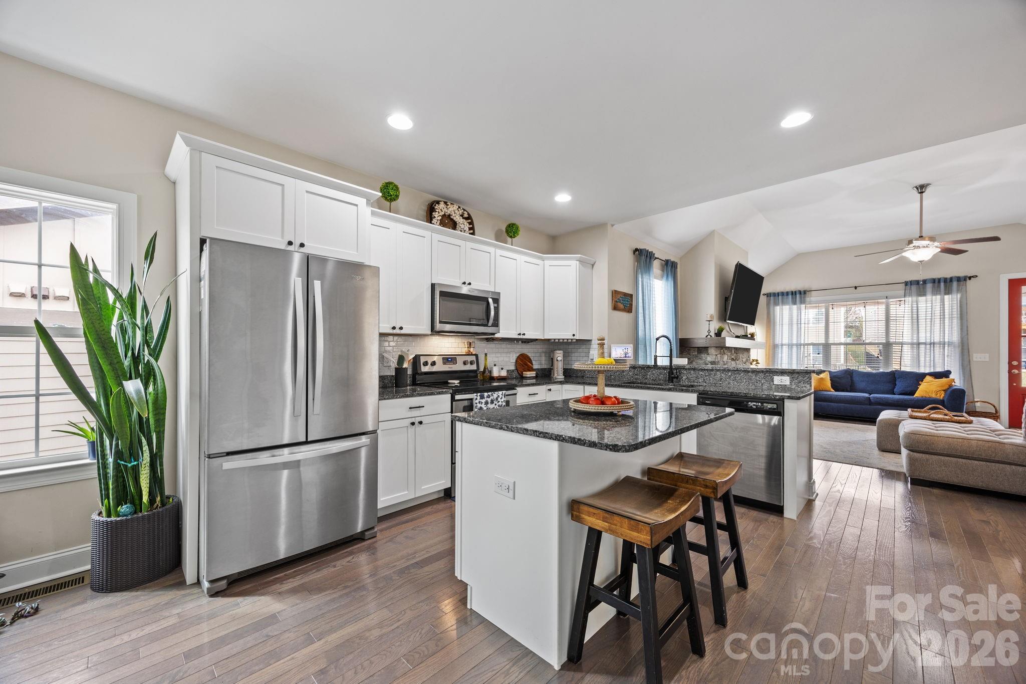 The Views at Rose Hill - Residential