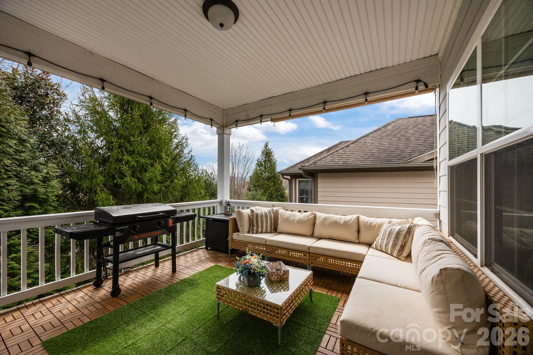 The Views at Rose Hill - Residential