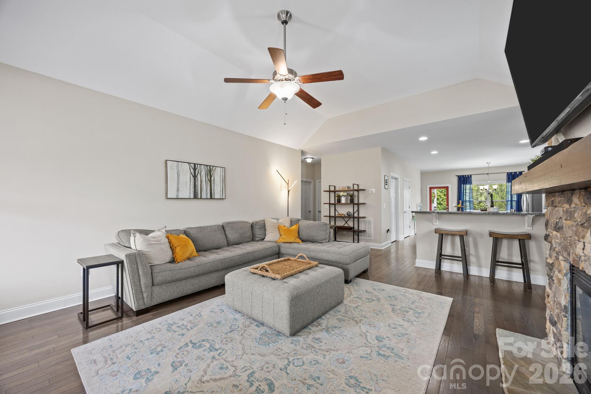 The Views at Rose Hill - Residential