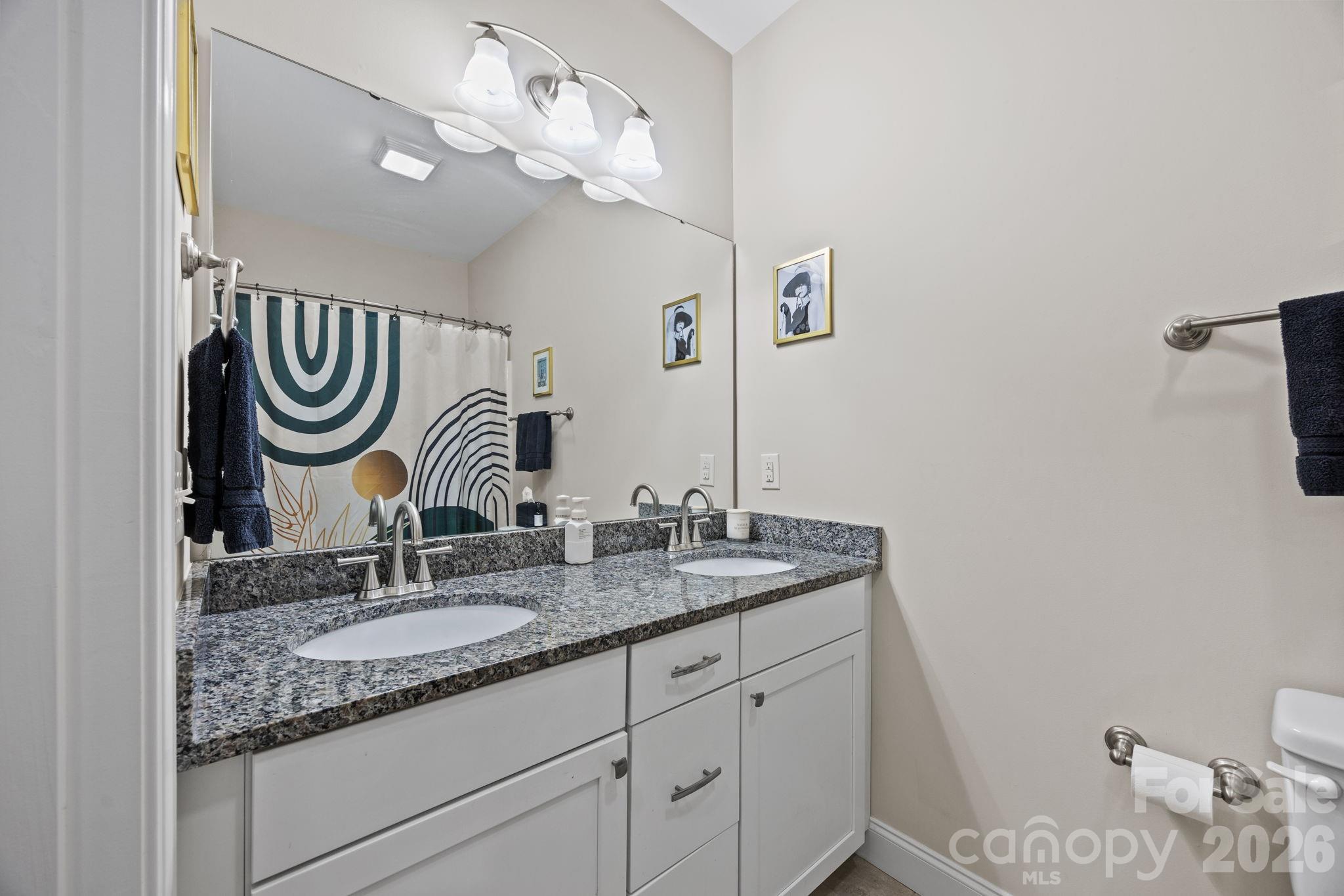 The Views at Rose Hill - Residential