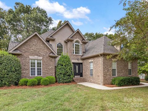 7006 Waggoners Glen Lane Charlotte NC 28226