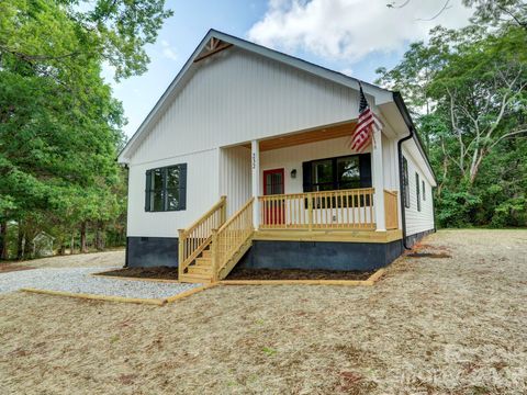 Photo of 232 Brumley Road, Mooresville, NC 28115 (MLS # 4384166)