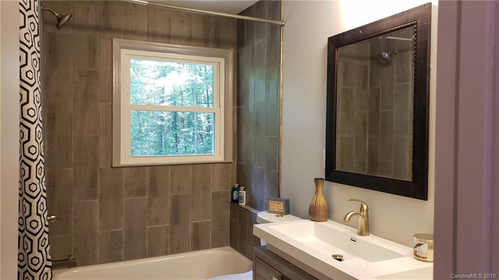 The Rainbow - Residential