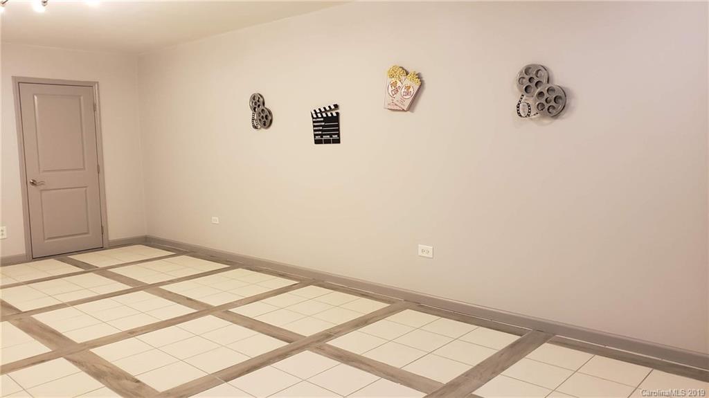 The Rainbow - Residential