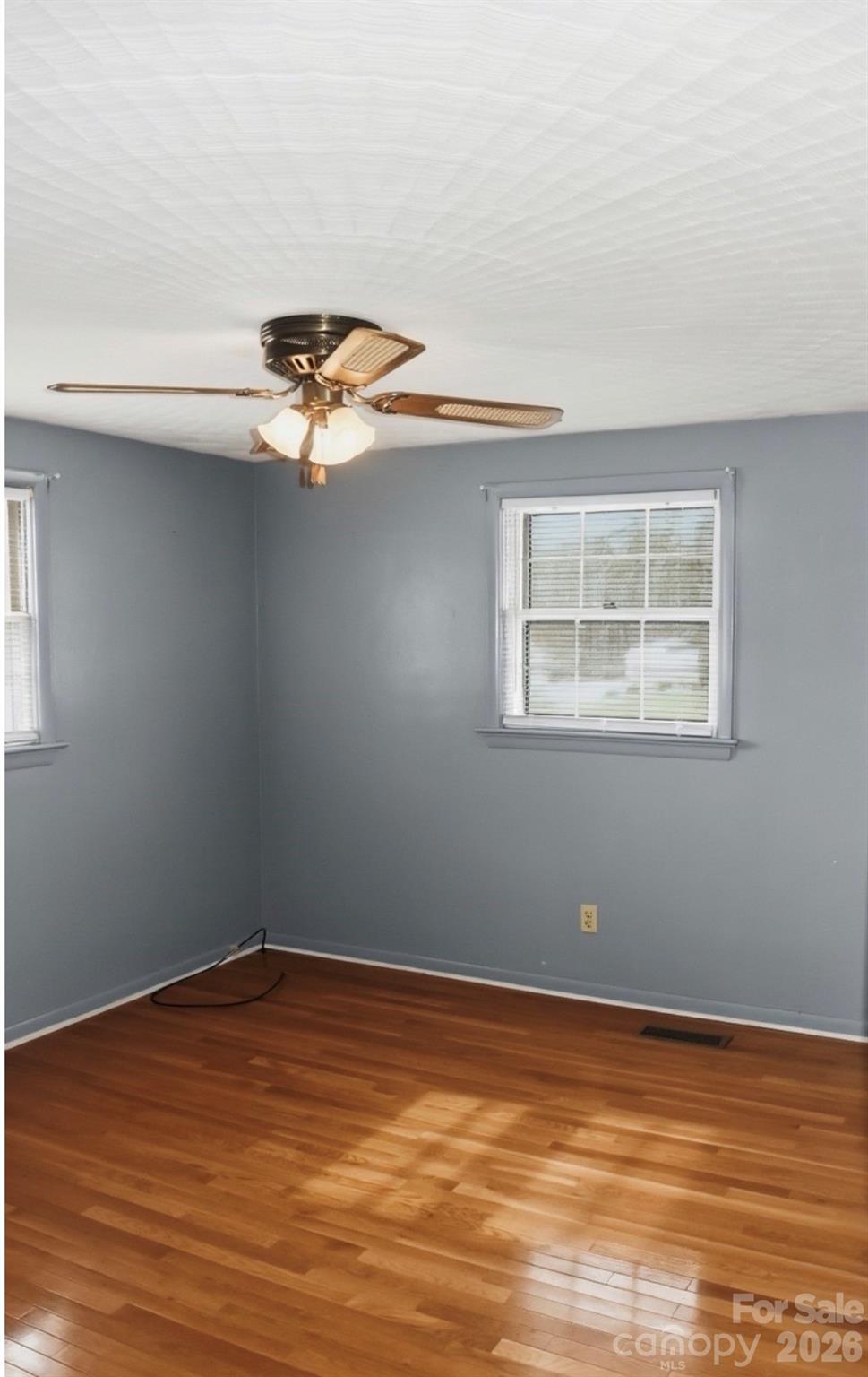 Terrace Lawn - Residential