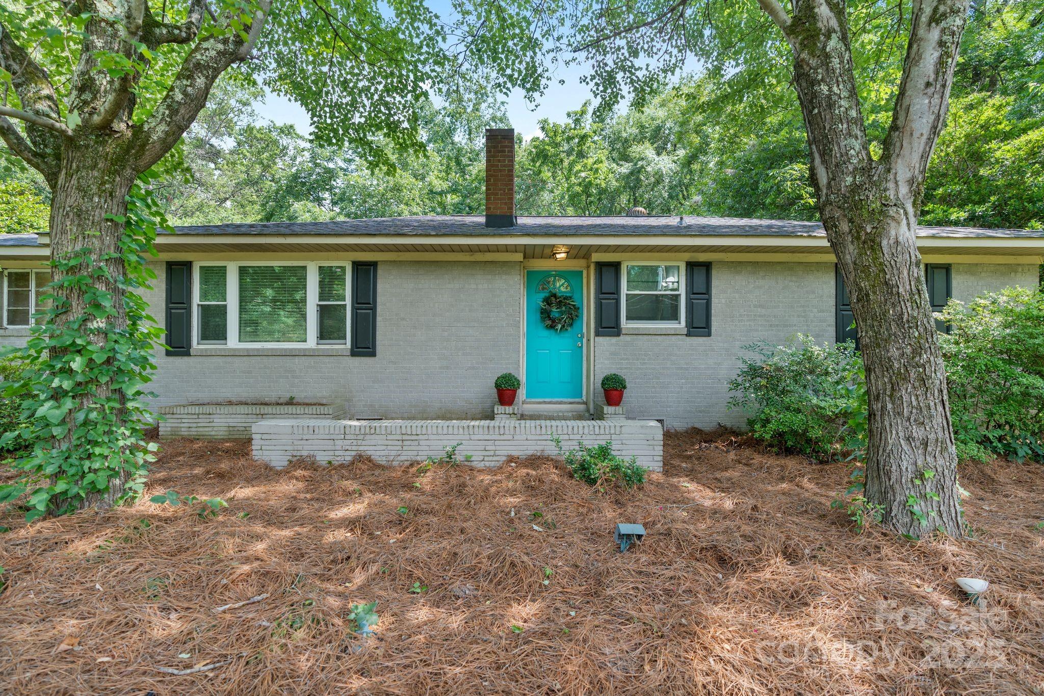 5914 Mt Holly Huntersville Road