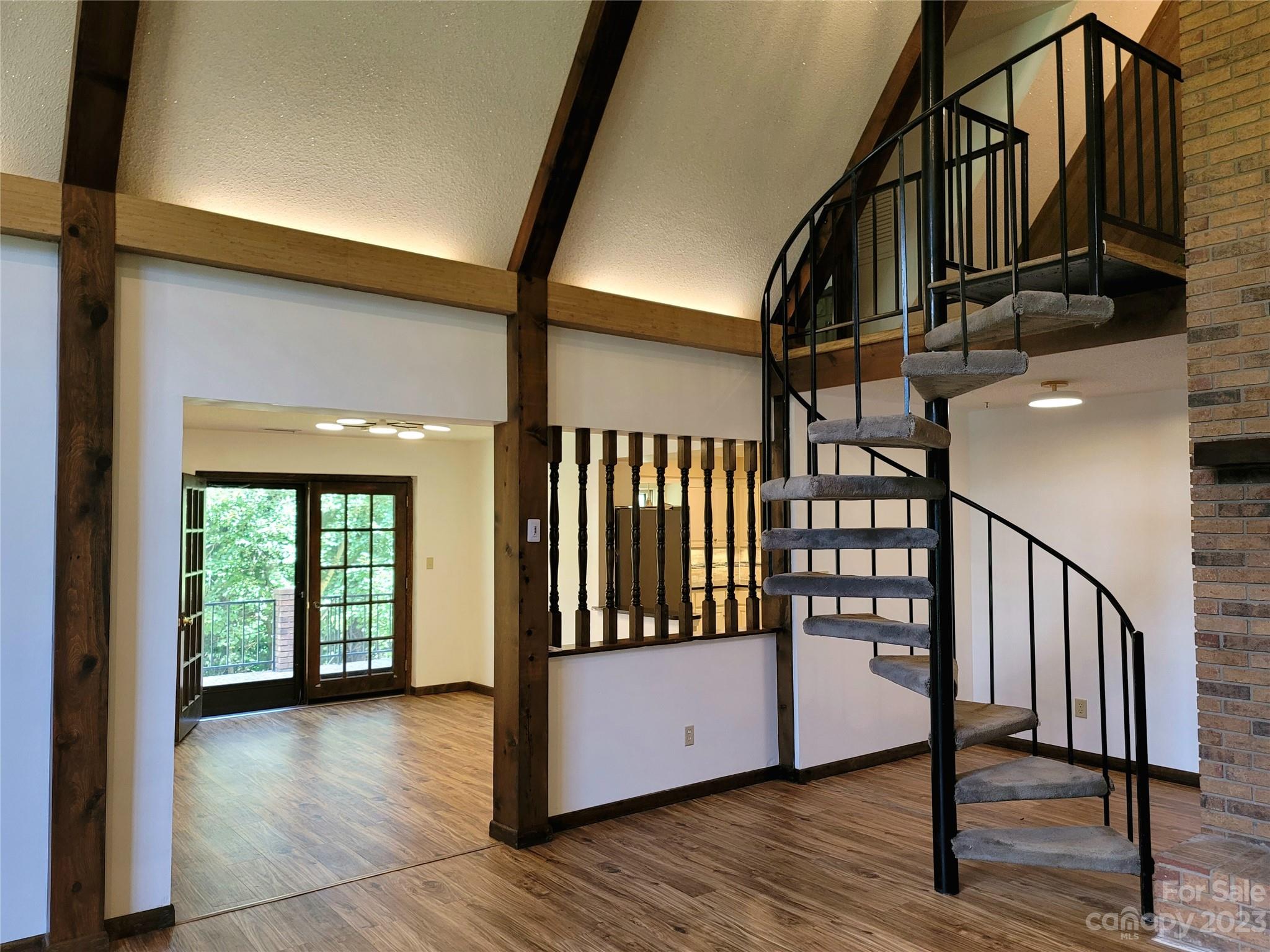 La Foret - Residential