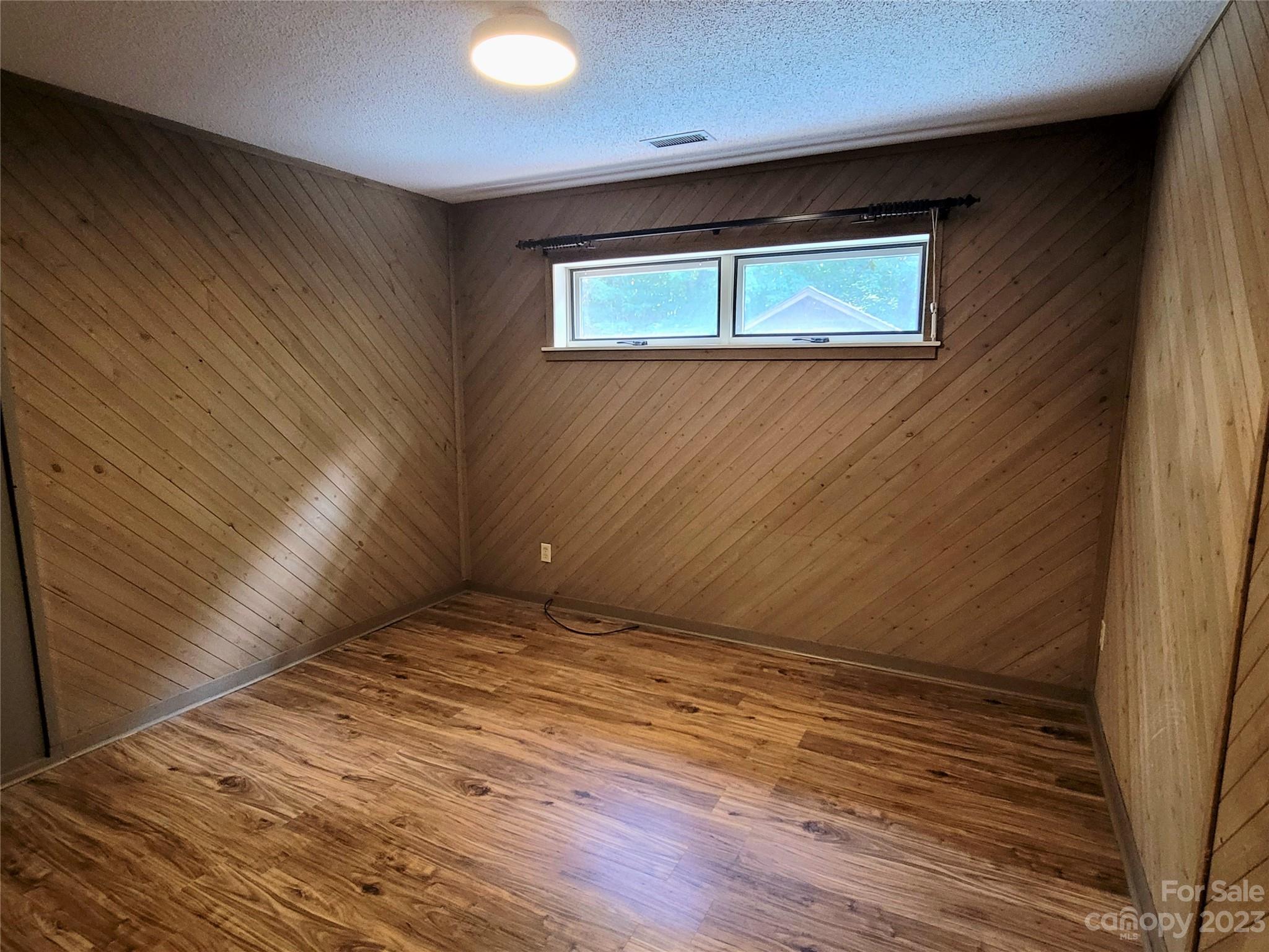 La Foret - Residential