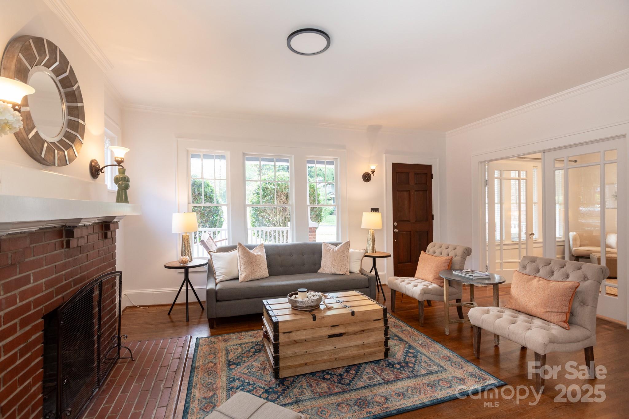 428 Walnut Avenue