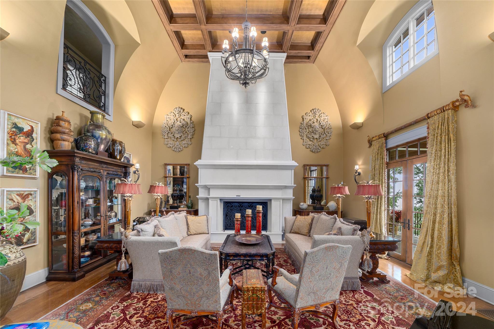 Asheville, North Carolina 28804, United States, 4 Bedrooms Bedrooms, ,5 BathroomsBathrooms,Residential,Active,47482