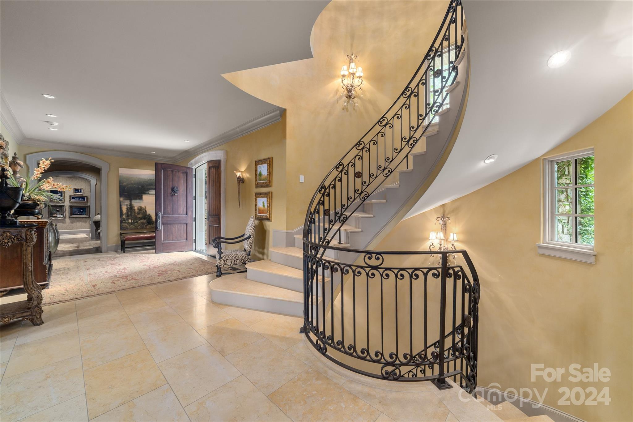 Asheville, North Carolina 28804, United States, 4 Bedrooms Bedrooms, ,5 BathroomsBathrooms,Residential,Active,47482