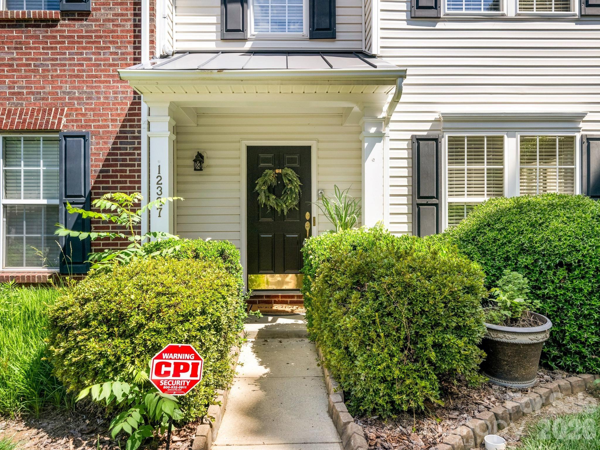 12327 Jessica Place