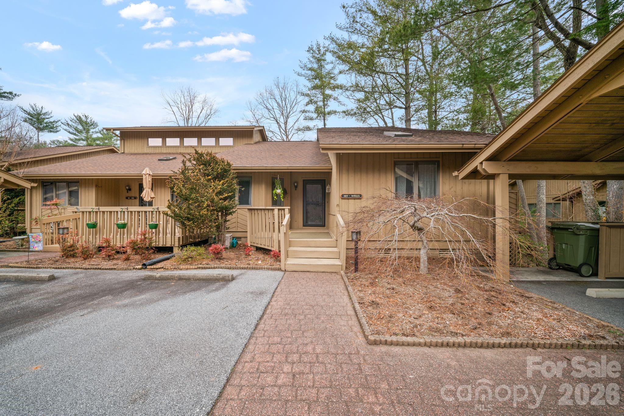 The Oaks - Residential