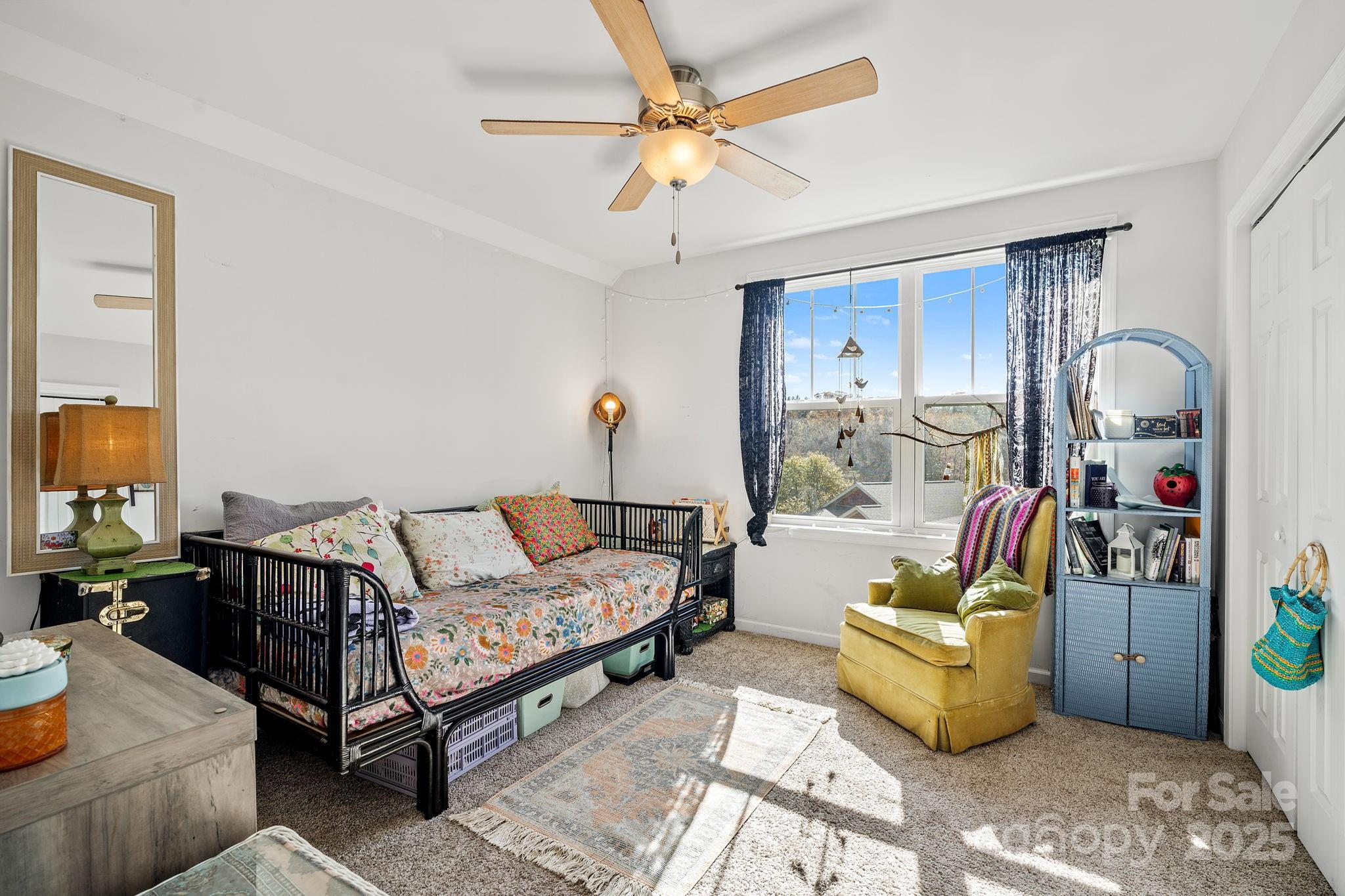 Lillie Farm Cove - Residential