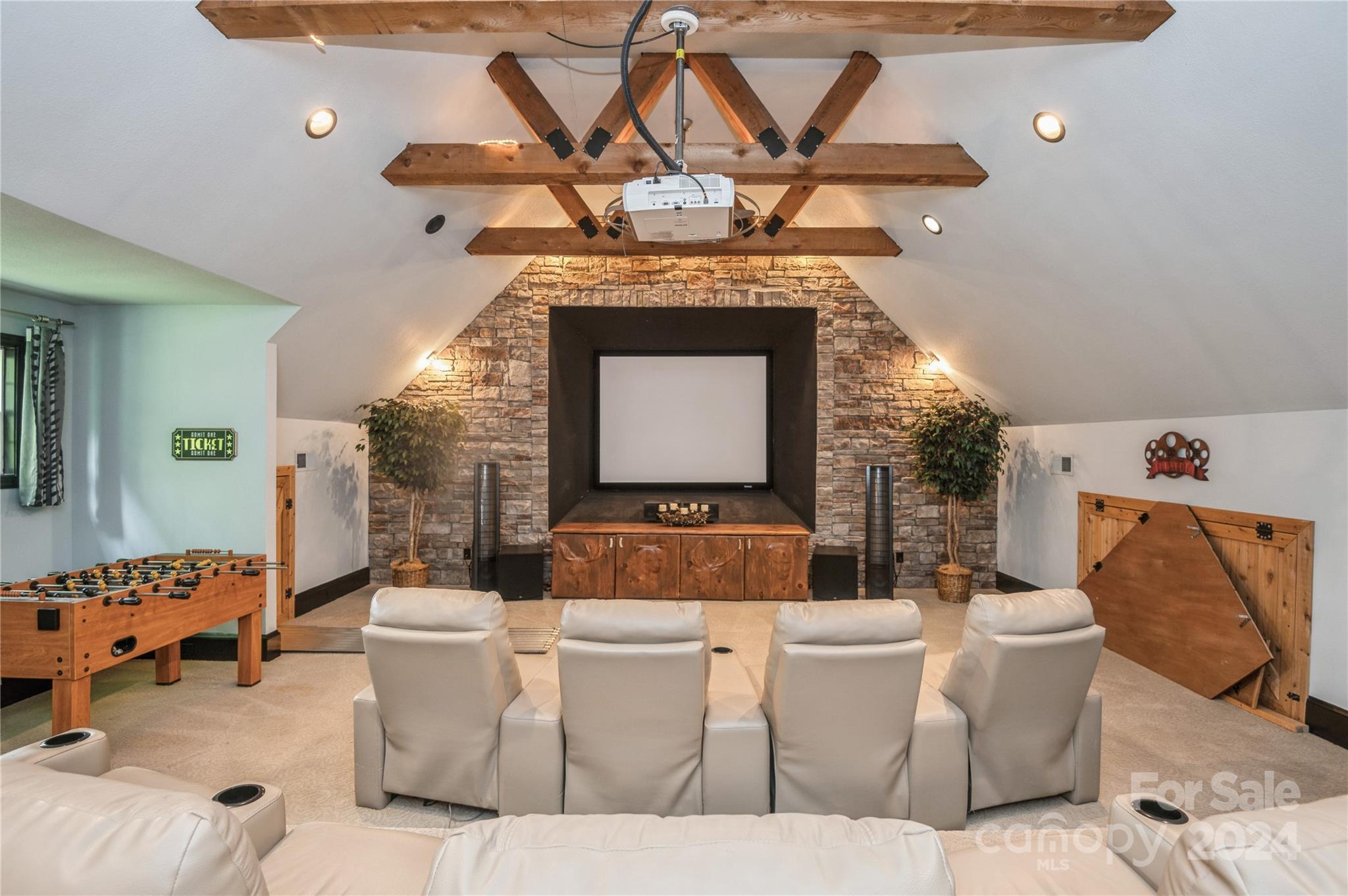 Phillips Trace - Residential