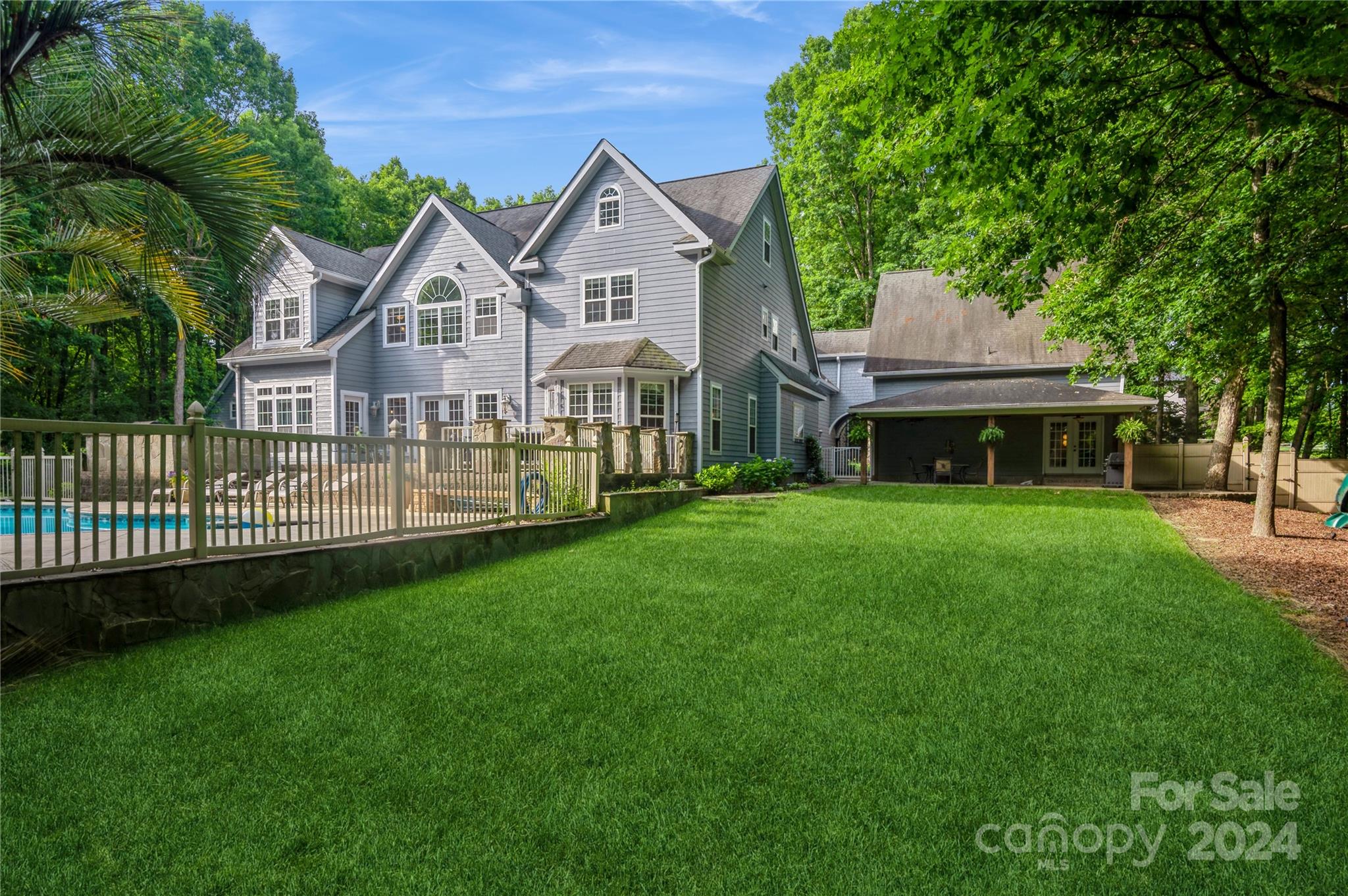 Phillips Trace - Residential