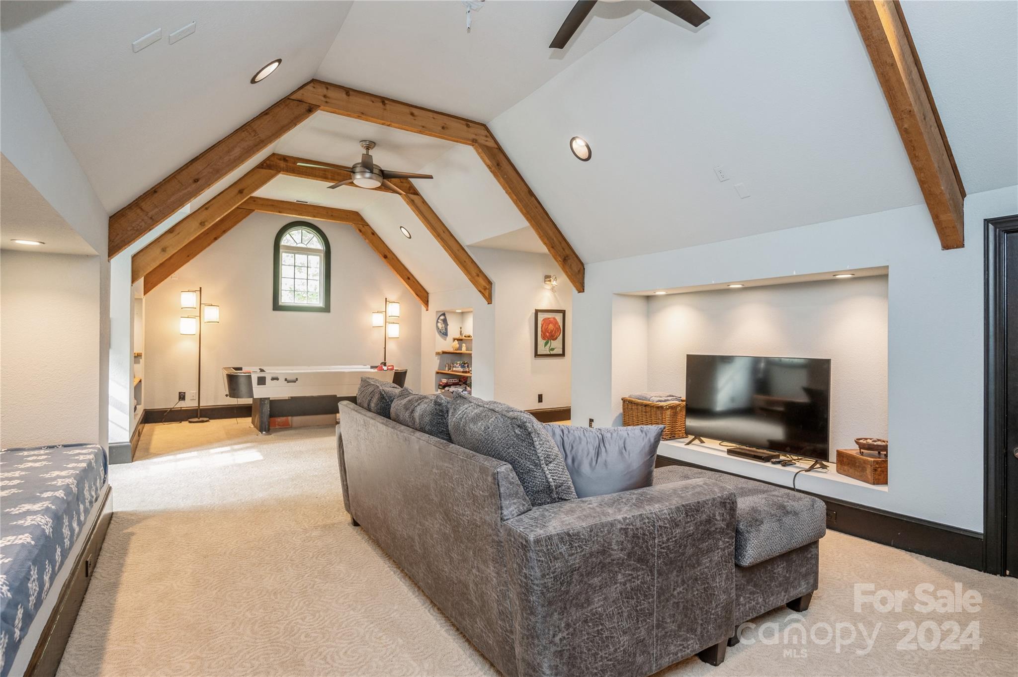 Phillips Trace - Residential