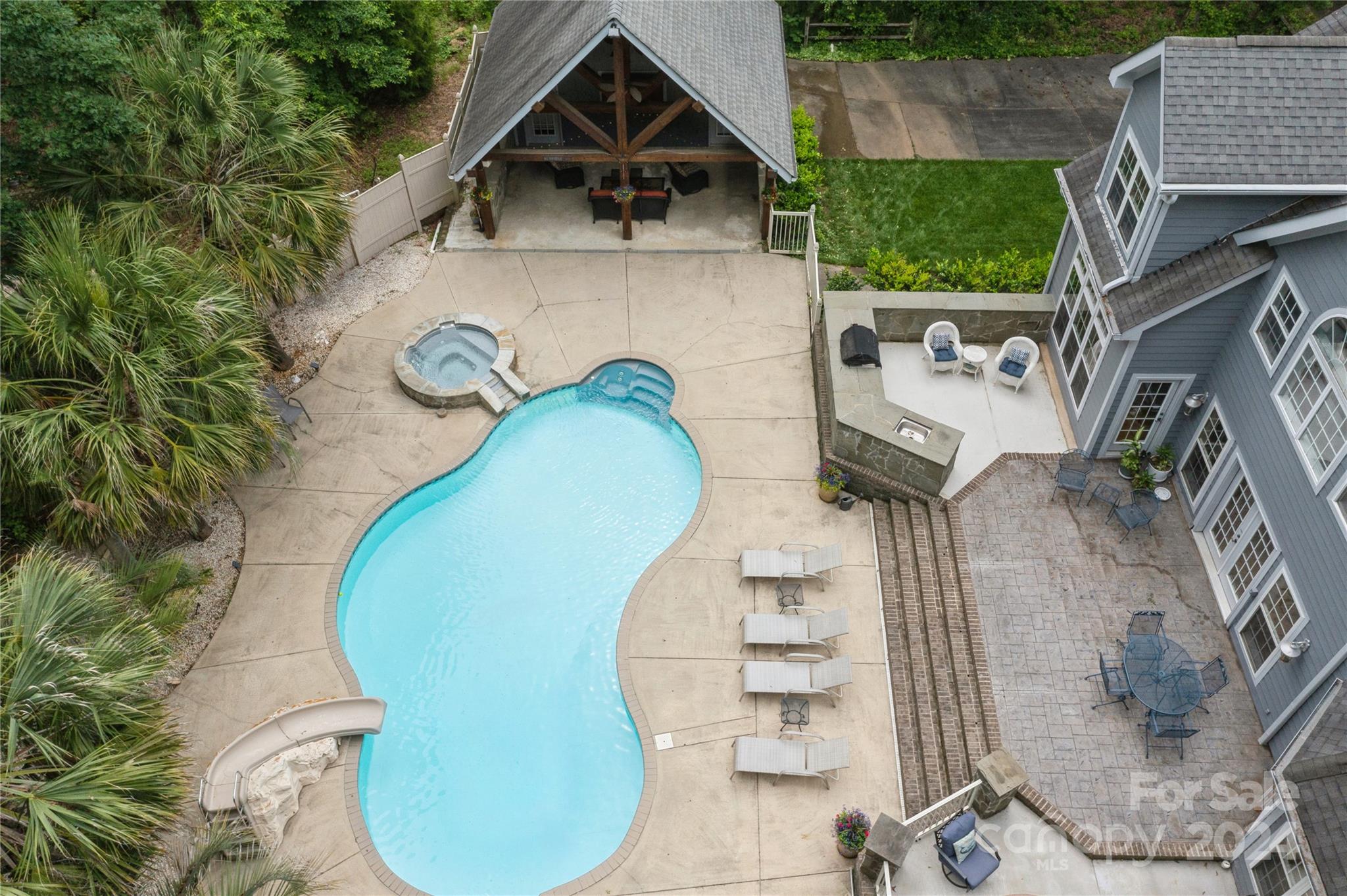 Phillips Trace - Residential