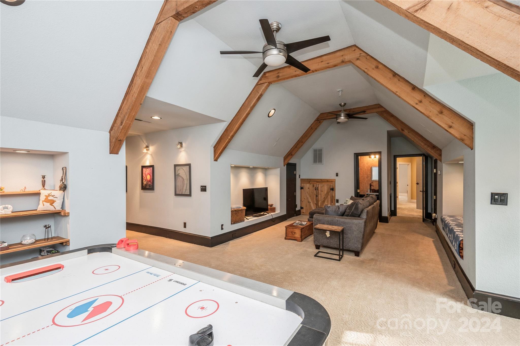 Phillips Trace - Residential