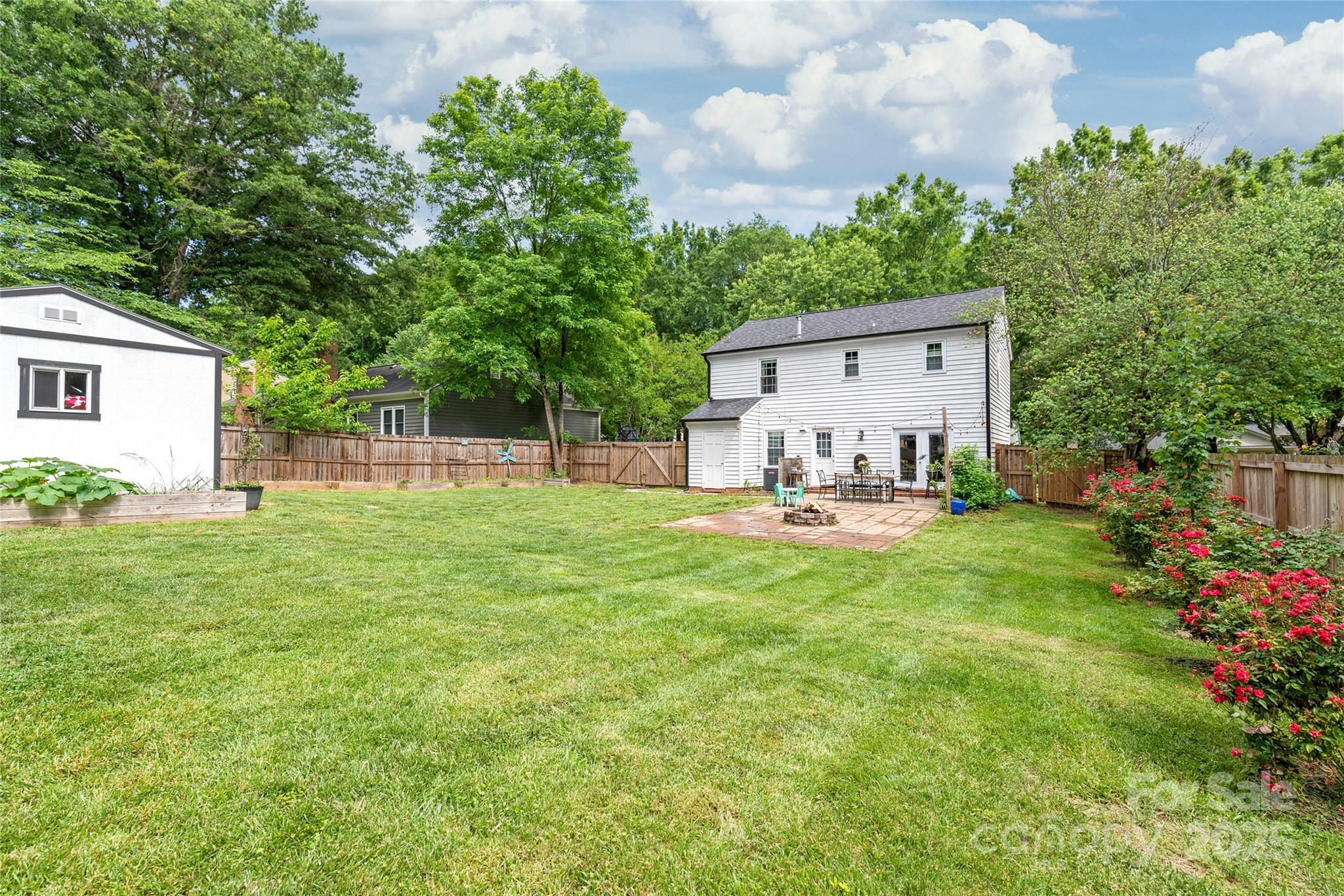 618 Heathermoor Court