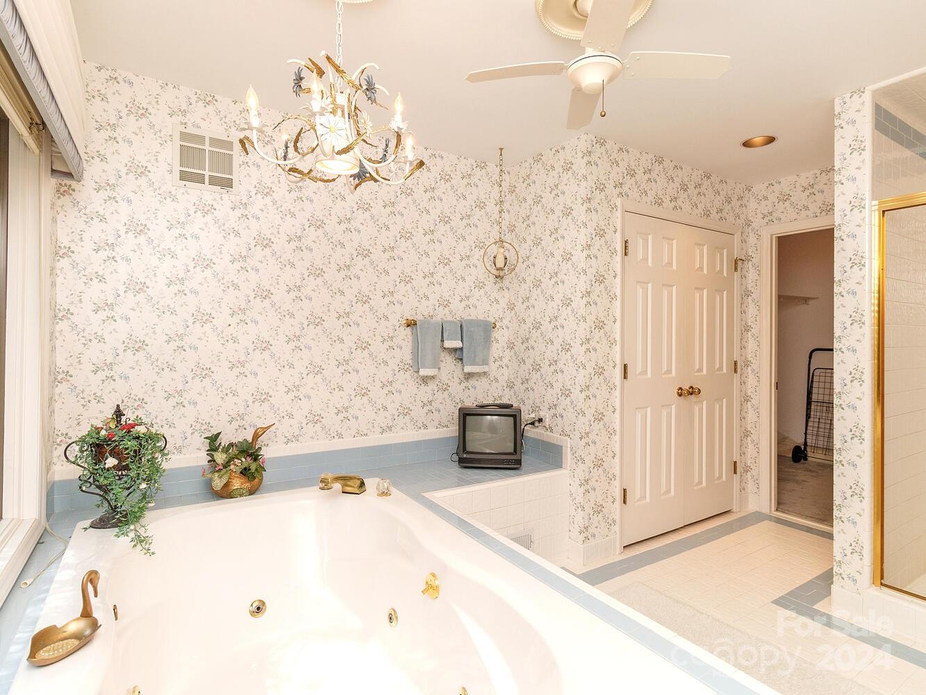 River Hills - Residential