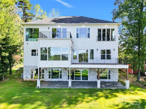 124 Clipper Lane Mooresville NC 28117