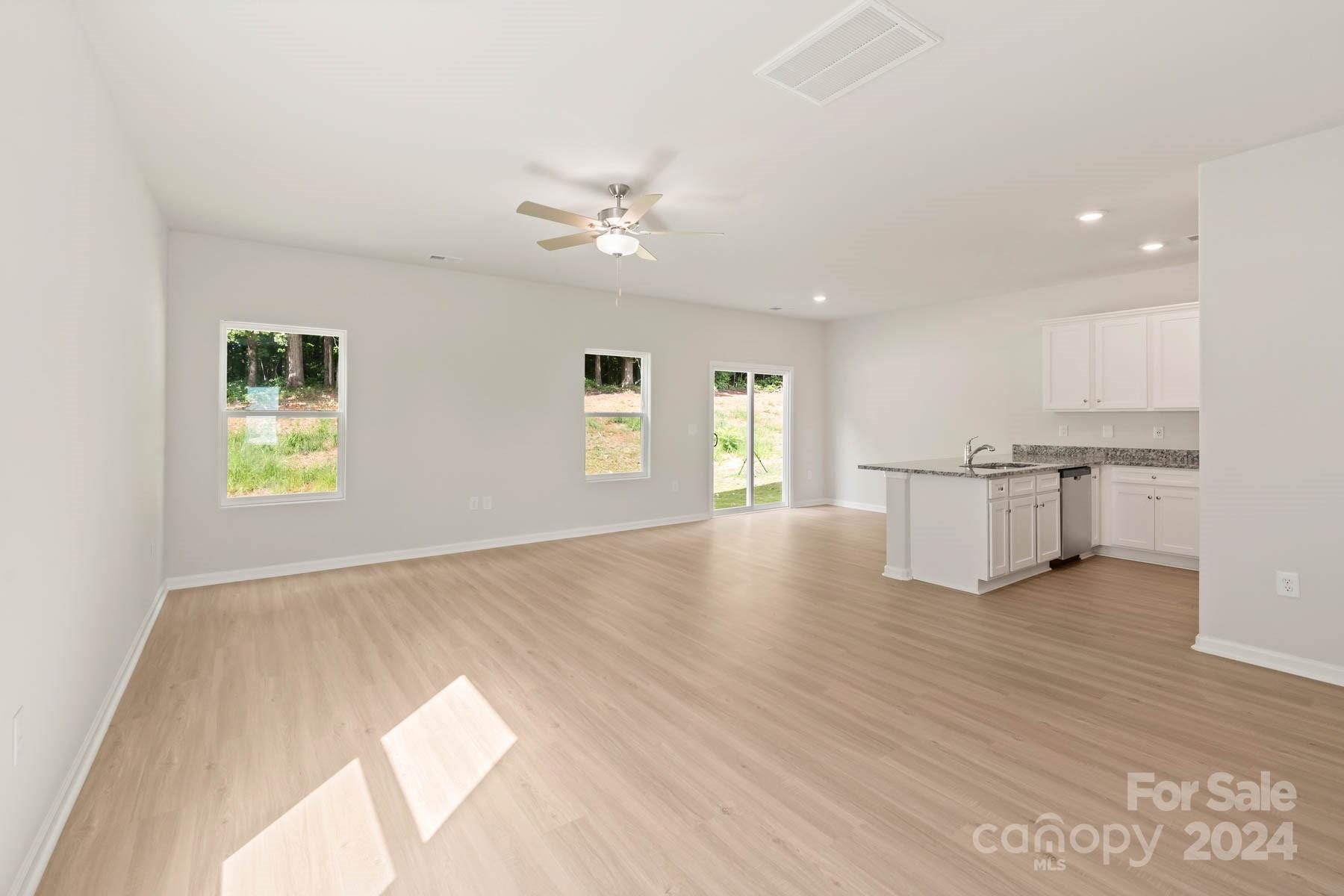 Stagecoach Station - Residential