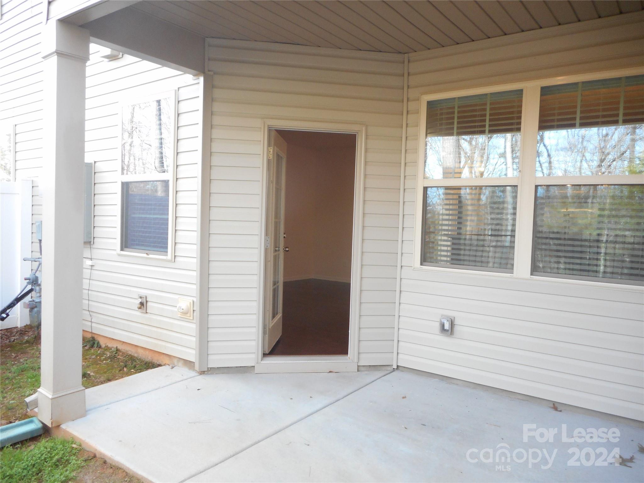 The Grove - Residential Lease