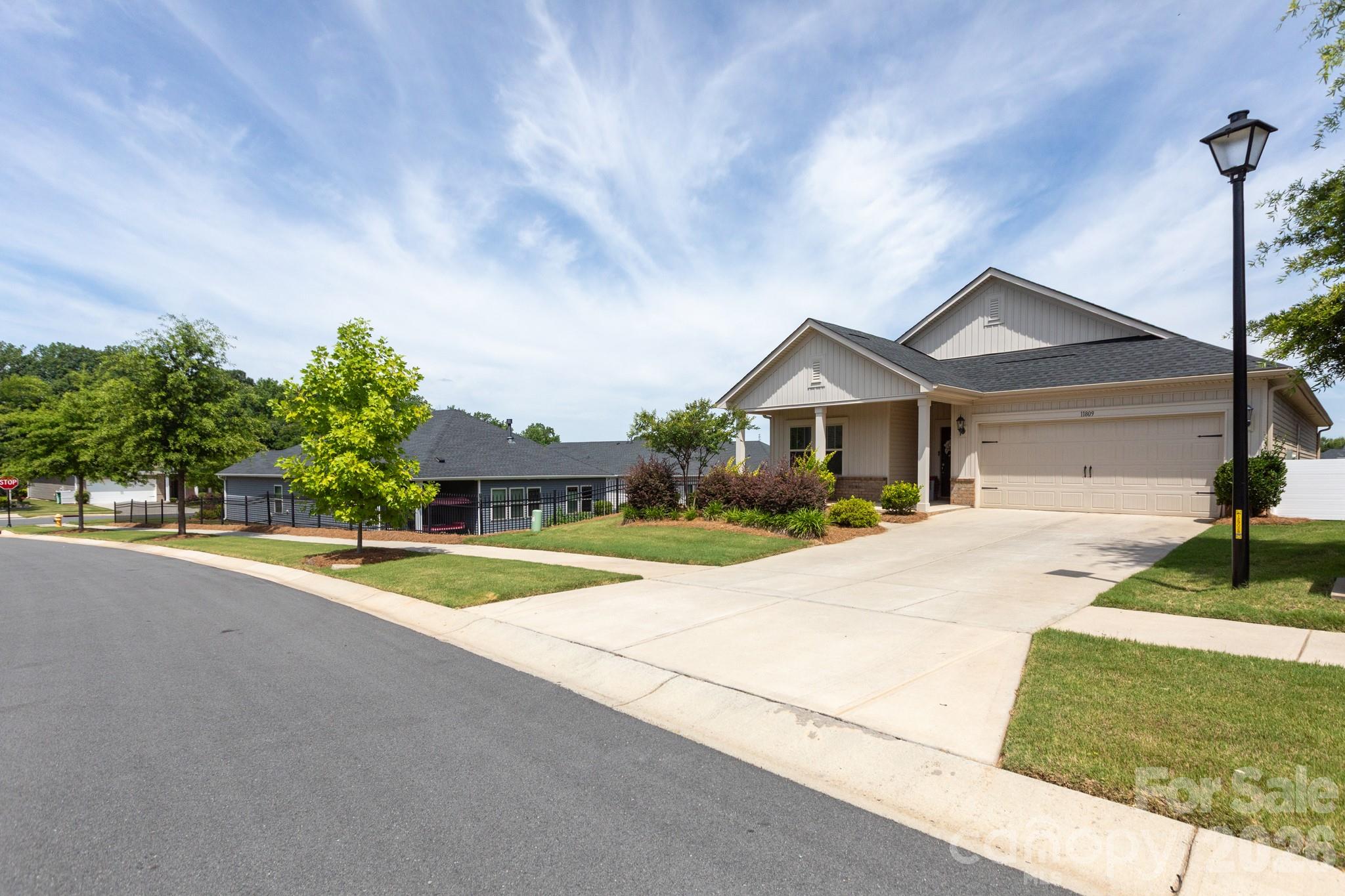 11809 Red Leaf Drive