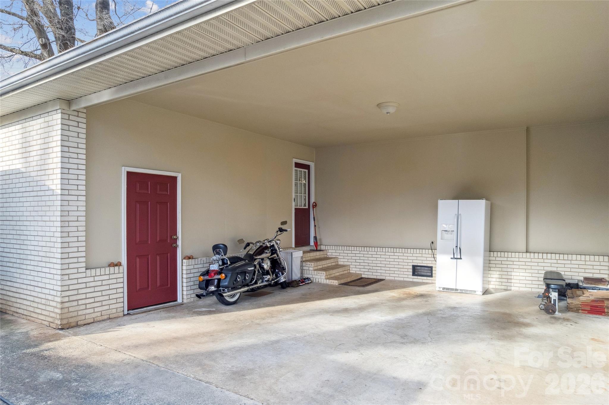 14409 Springwater Drive