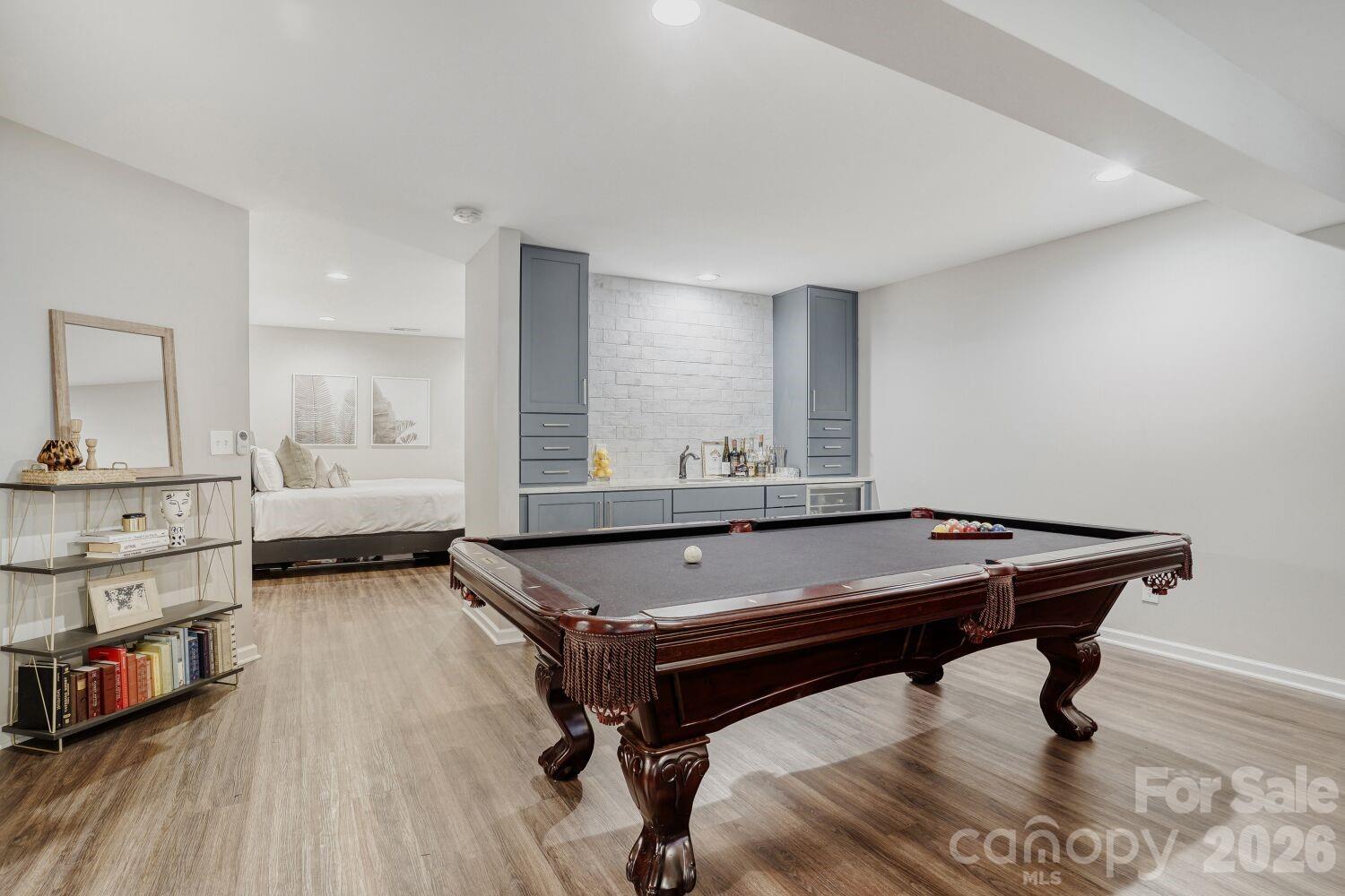 Park South Station - Residential