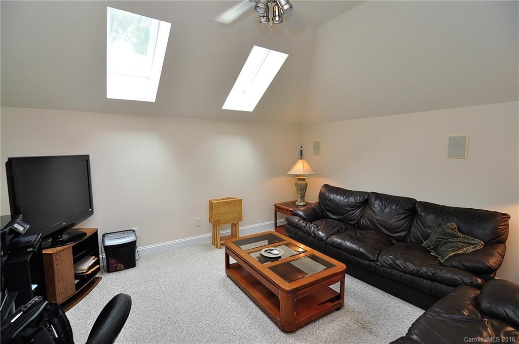 Claybrooke - Residential