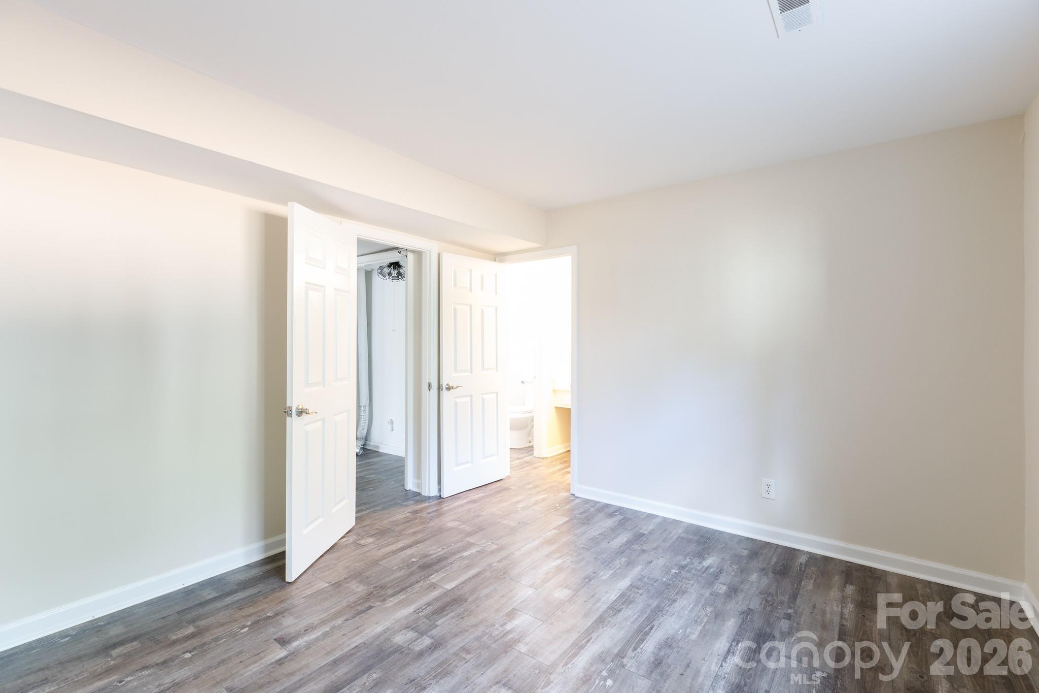 Tega Cay - Residential