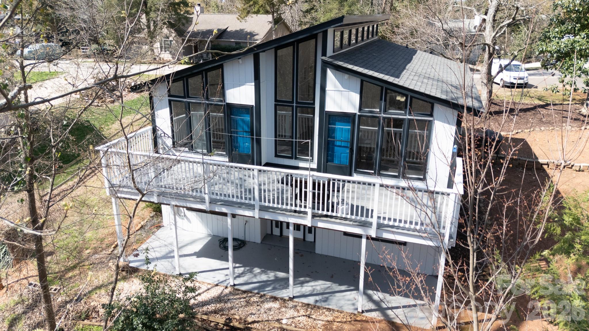 Tega Cay - Residential