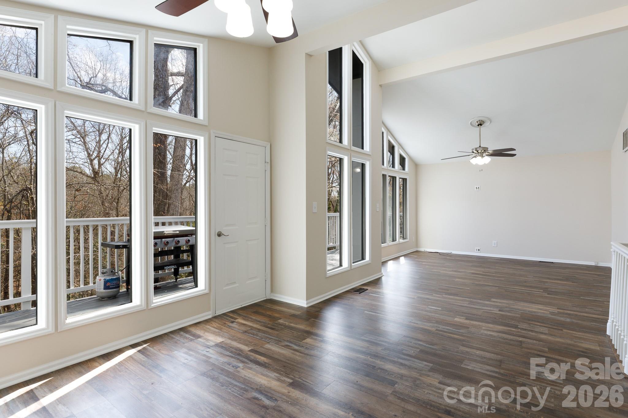 Tega Cay - Residential