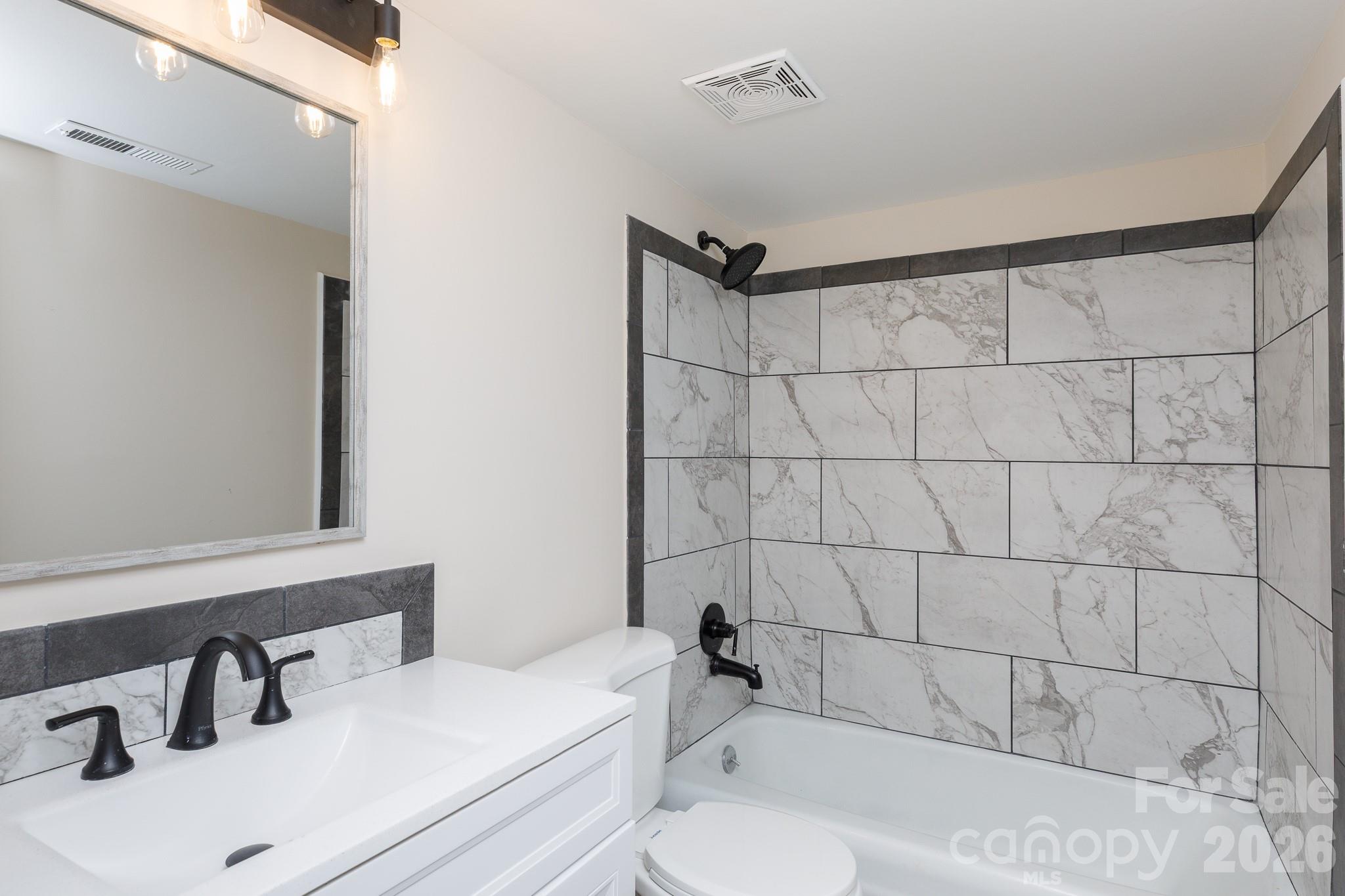 Tega Cay - Residential