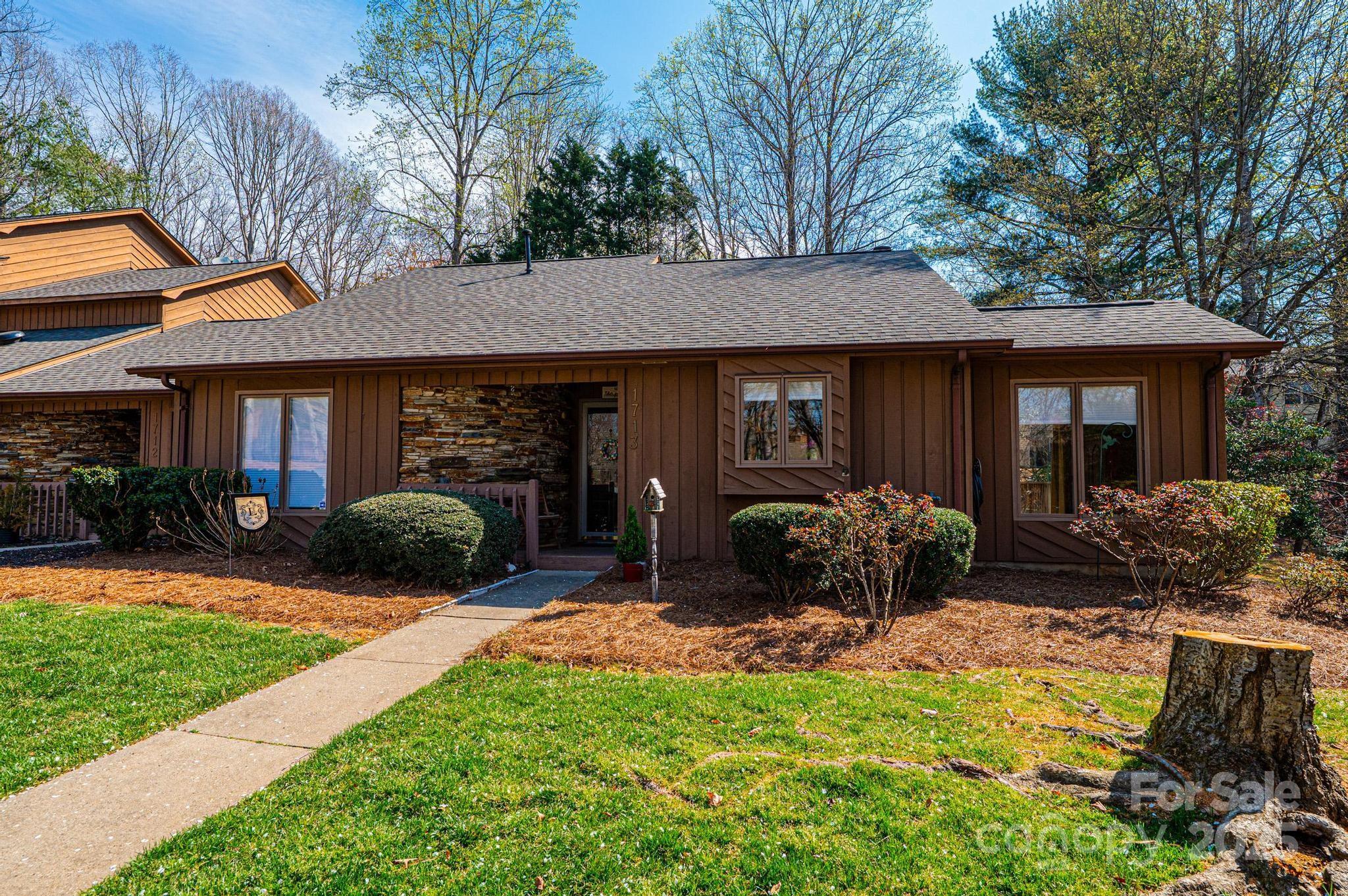 Huntington Woods Townhouses - Residential