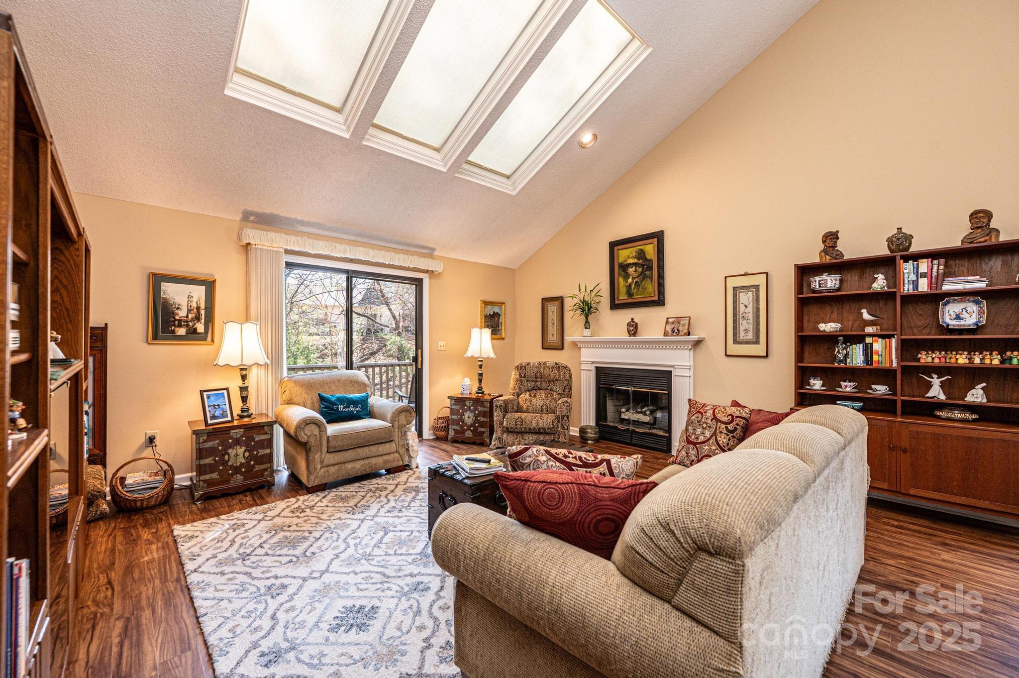 Huntington Woods Townhouses - Residential