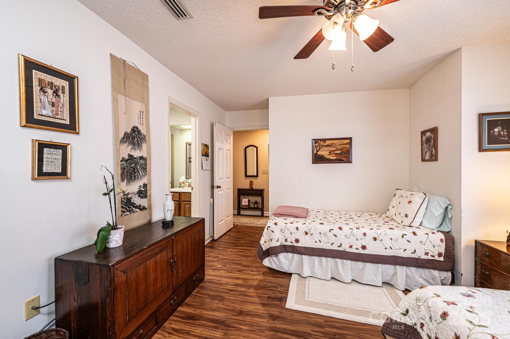 Huntington Woods Townhouses - Residential