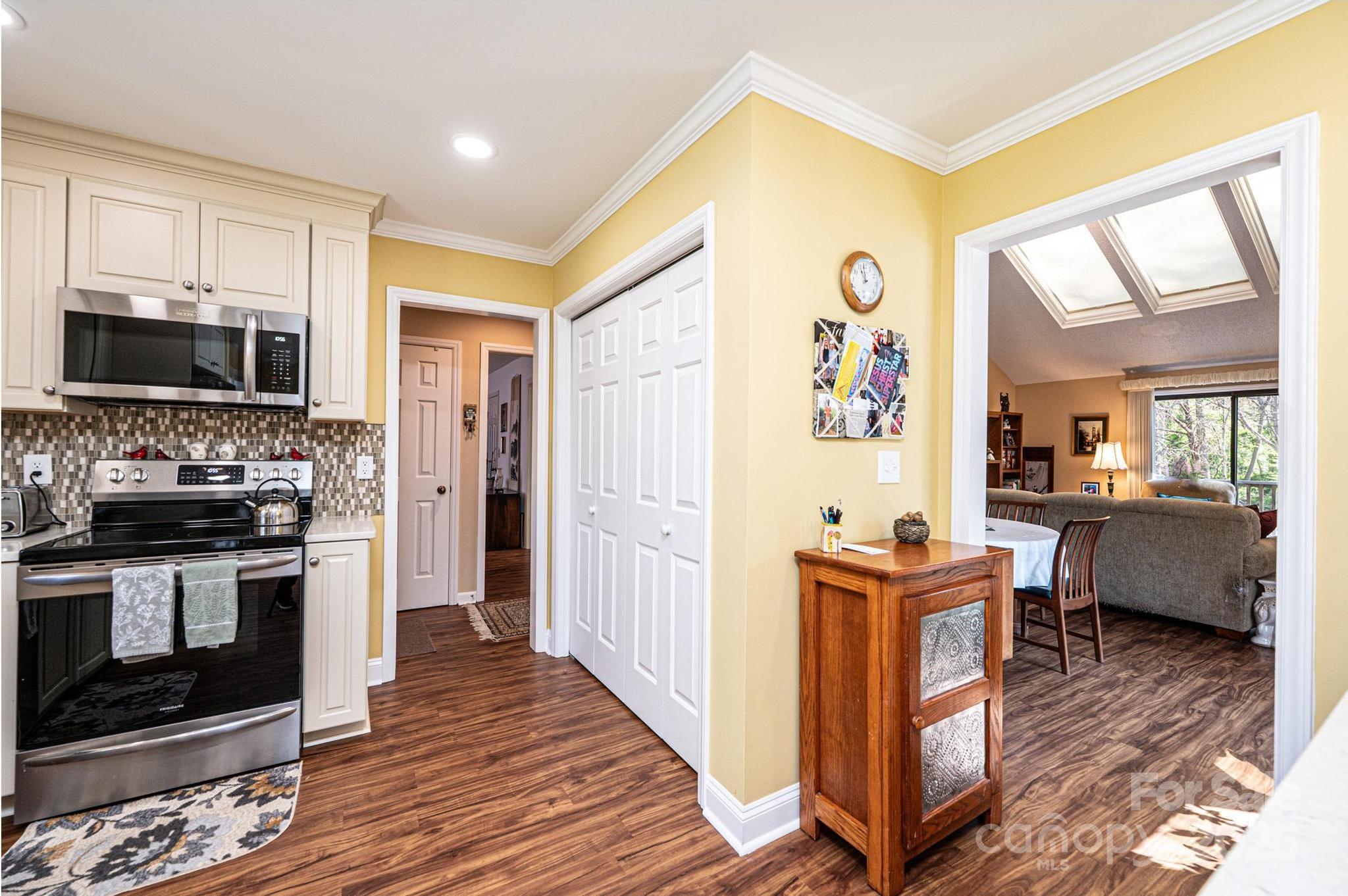 Huntington Woods Townhouses - Residential