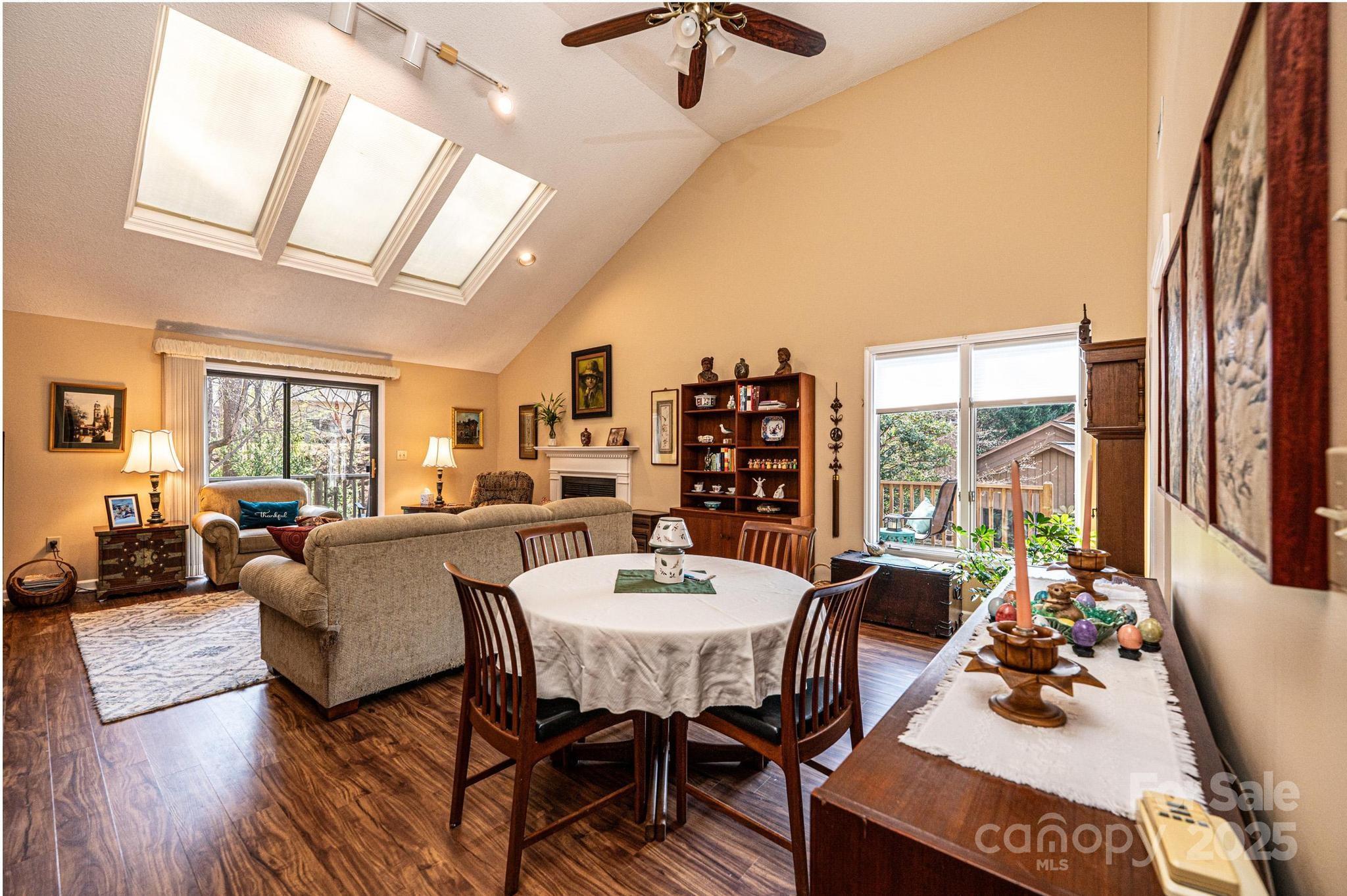 Huntington Woods Townhouses - Residential