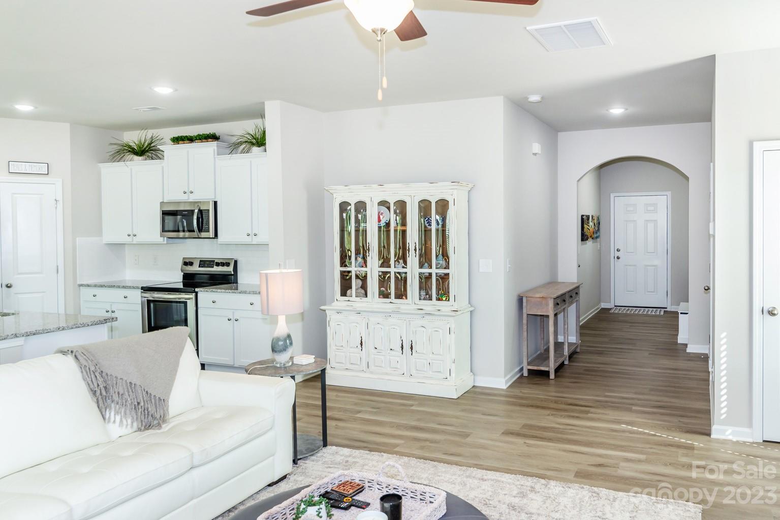 Kings View - Residential