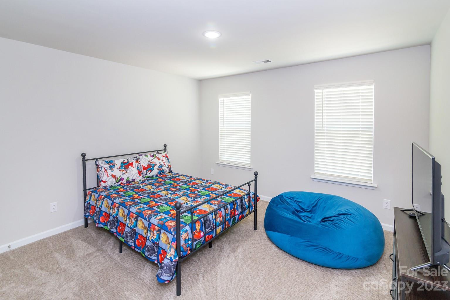 Kings View - Residential