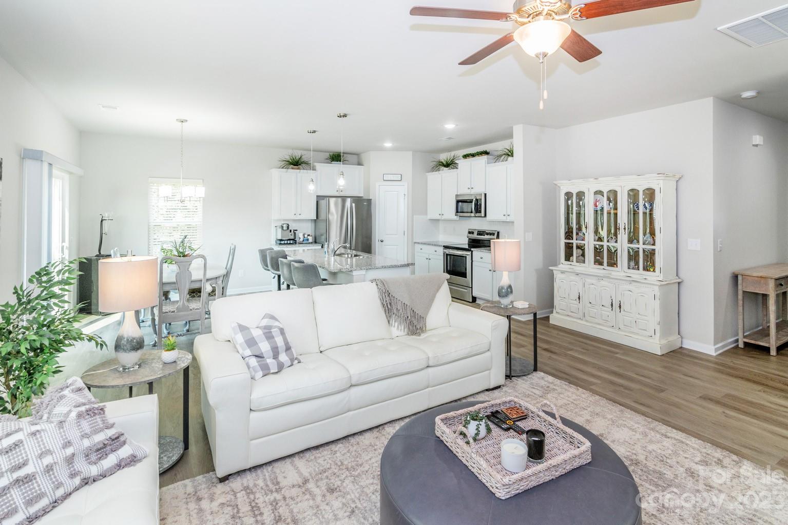 Kings View - Residential