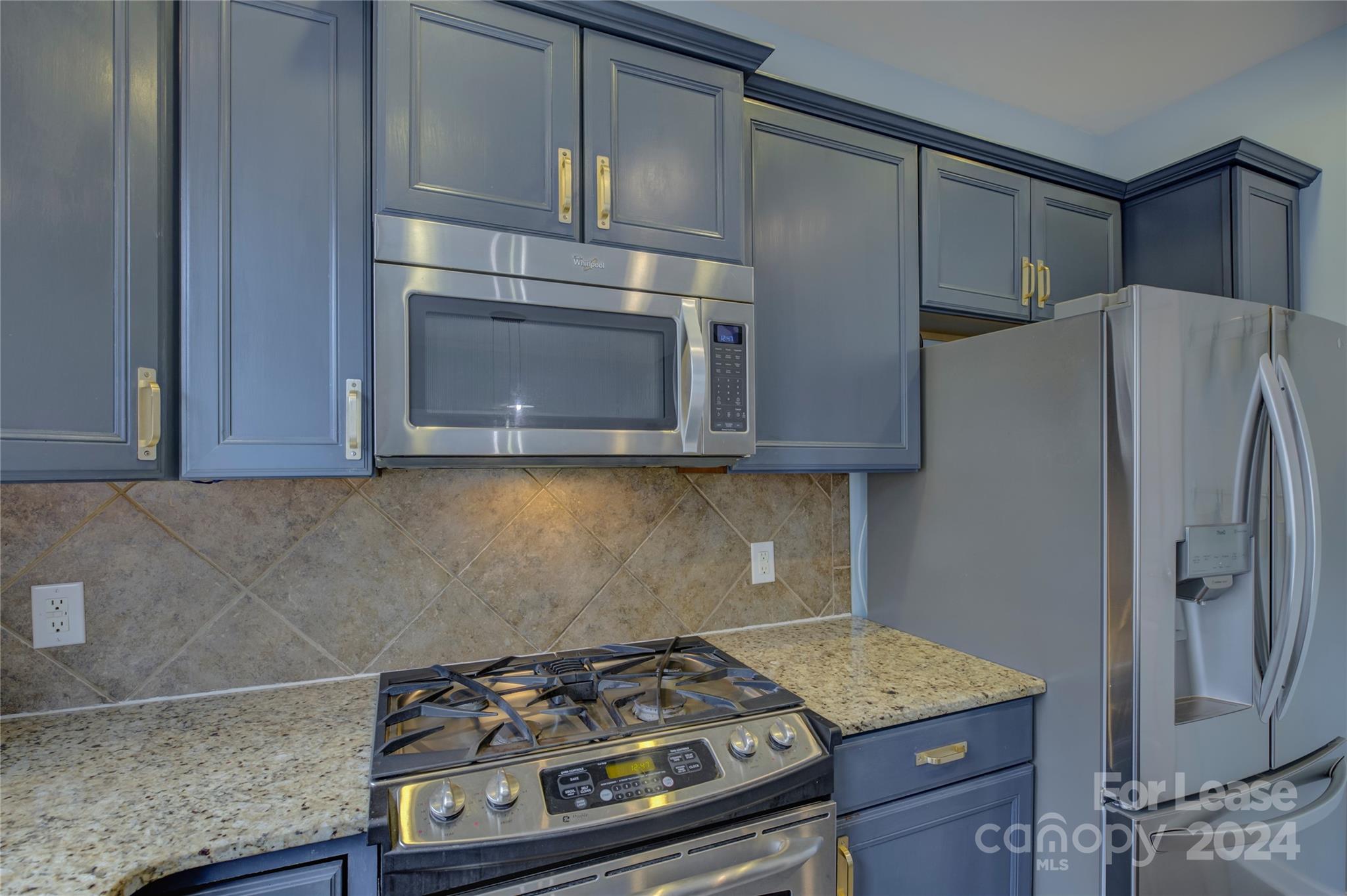 Baxter Village - Residential Lease