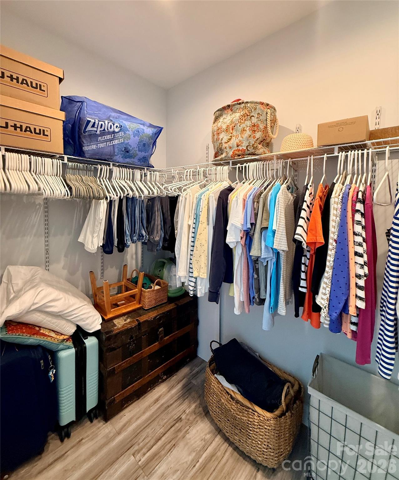 The Oaks at Hunters Ridge - Residential