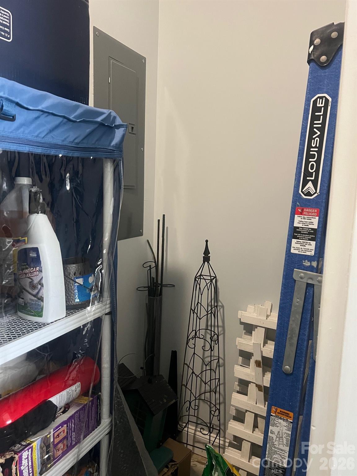 The Oaks at Hunters Ridge - Residential