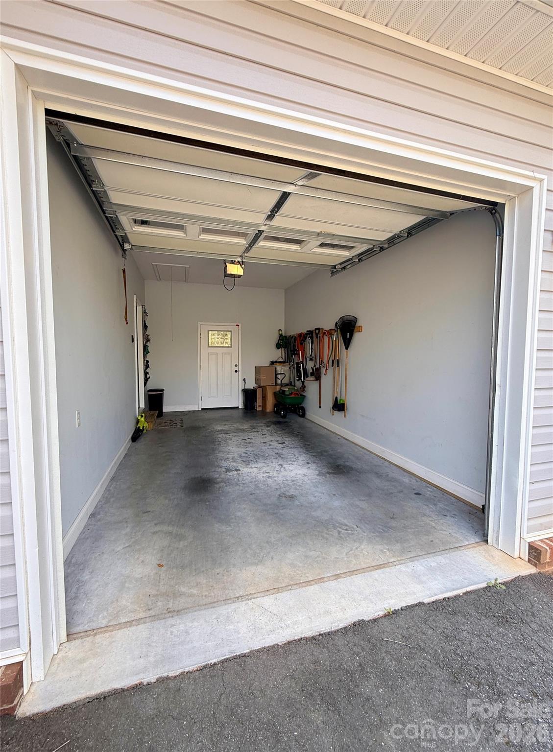 The Oaks at Hunters Ridge - Residential