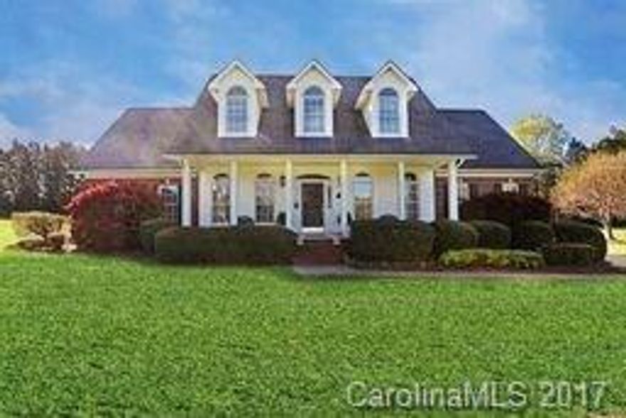 Beautiful family home in sought-after Silver Lakes community on the northwest side of Rock Hill. Nearly 3000 s.f., 3 large bedrooms and a Bonus room with attached bath makes a perfect 4th bedroom. Split plan. Expansive Master Suite on main level. Unfinished attic area. Unique designer features, granite countertops, formals, all the bells and whistles. 3+ car garage with work area, Rinnai Gas water heater, over 1 acre level lot, located in the county - no city taxes!