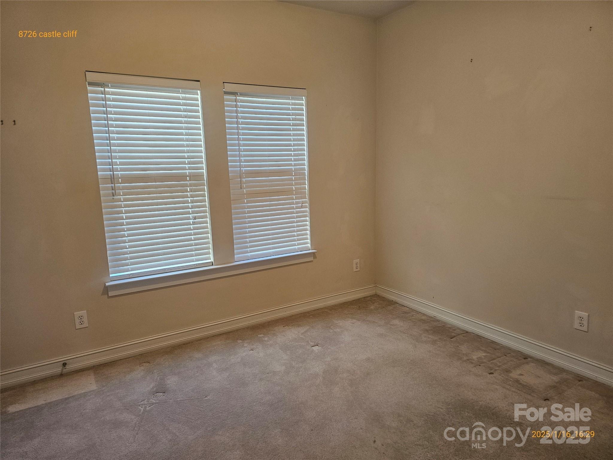 Castle Cliff - Residential